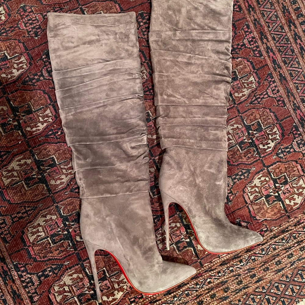 Christian Louboutin Suede Grey/Taupe Ishtar Knee High Stiletto Boots EUC 38.5